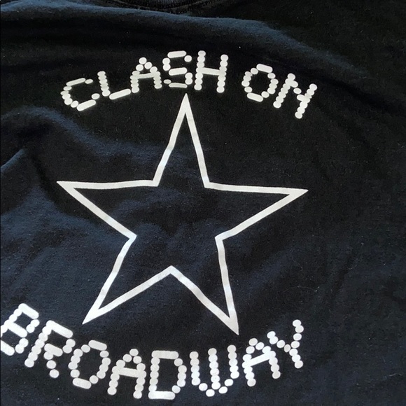 Authentic unisex The Clash tee❤️HP❤️ - Picture 10 of 10